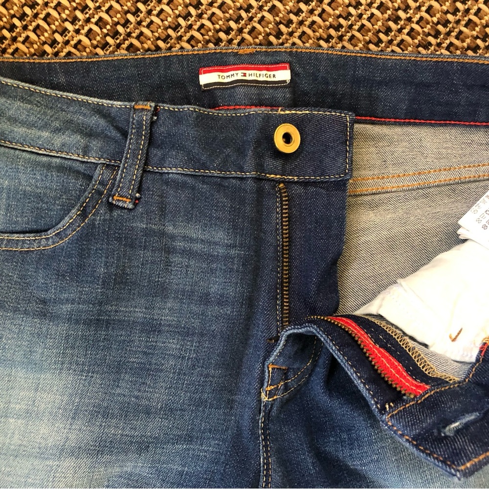 🩵2/$20 MIX& MATCH 🔵Tommy Hilfiger Crop Denim Jeans - Picture 5 of 11